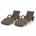 Set de 2 chaises longues en résine tressée marron